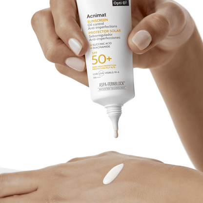 Kremas su SPF riebiai odai, linkusiai į aknę ACNIMAT SPF50+ | Heliocare | misija oda